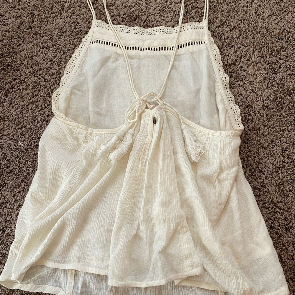 Cute detailed tank top